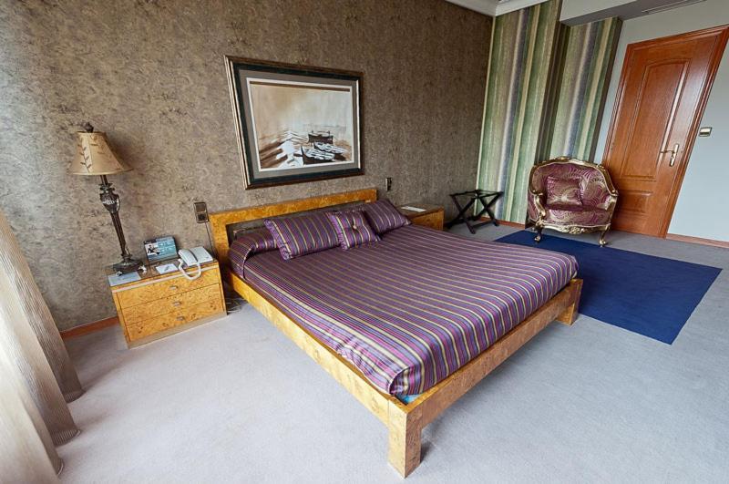 Hotel Ciudad De Vigo Dış mekan fotoğraf