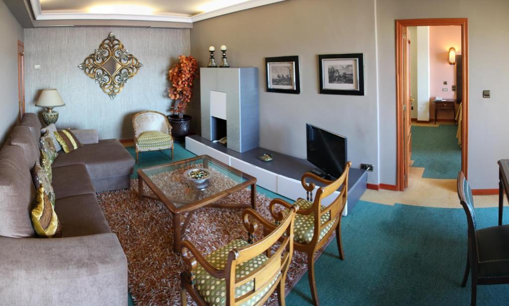 Hotel Ciudad De Vigo Dış mekan fotoğraf